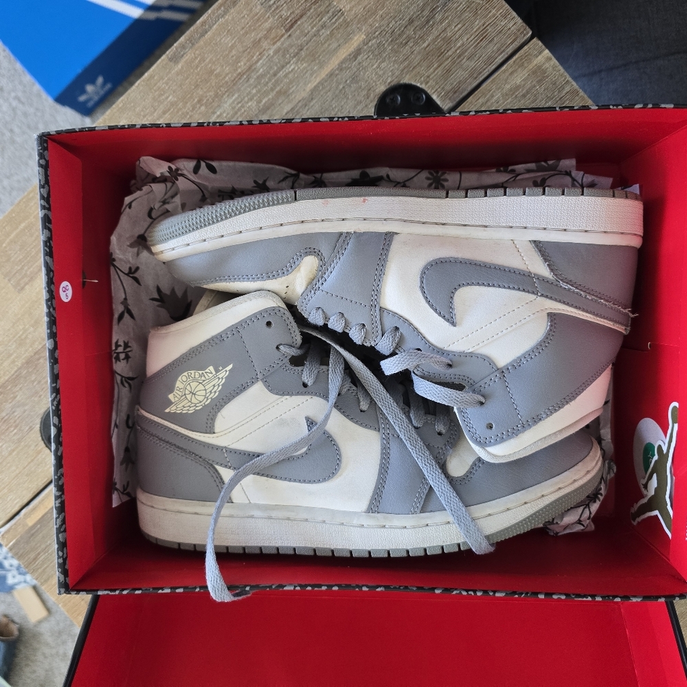 Air Jordan Youth High Tops